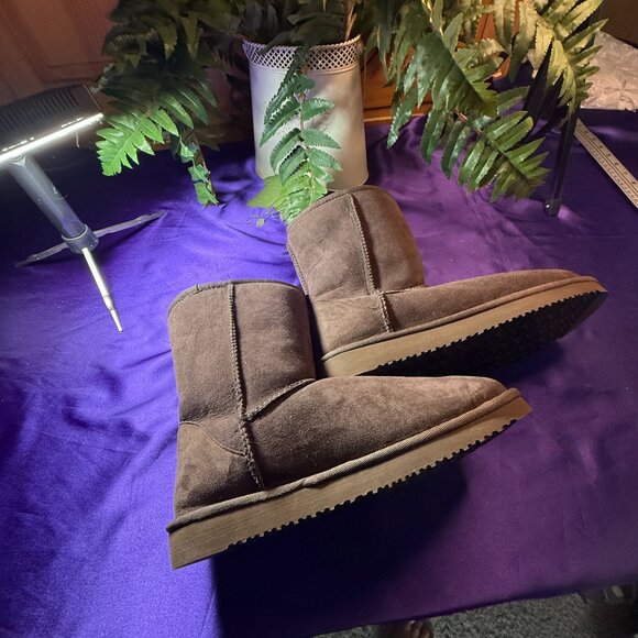 NWOT ๐Cozie Steps Water Repellent Sheepskin Suede Mid-Calf Boot - Picture 5 of 14